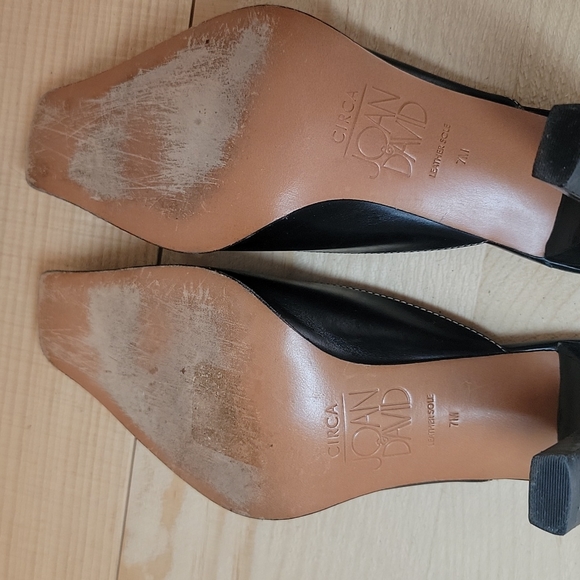 Joan and David sz 7 black leather shoes - Picture 6 of 7